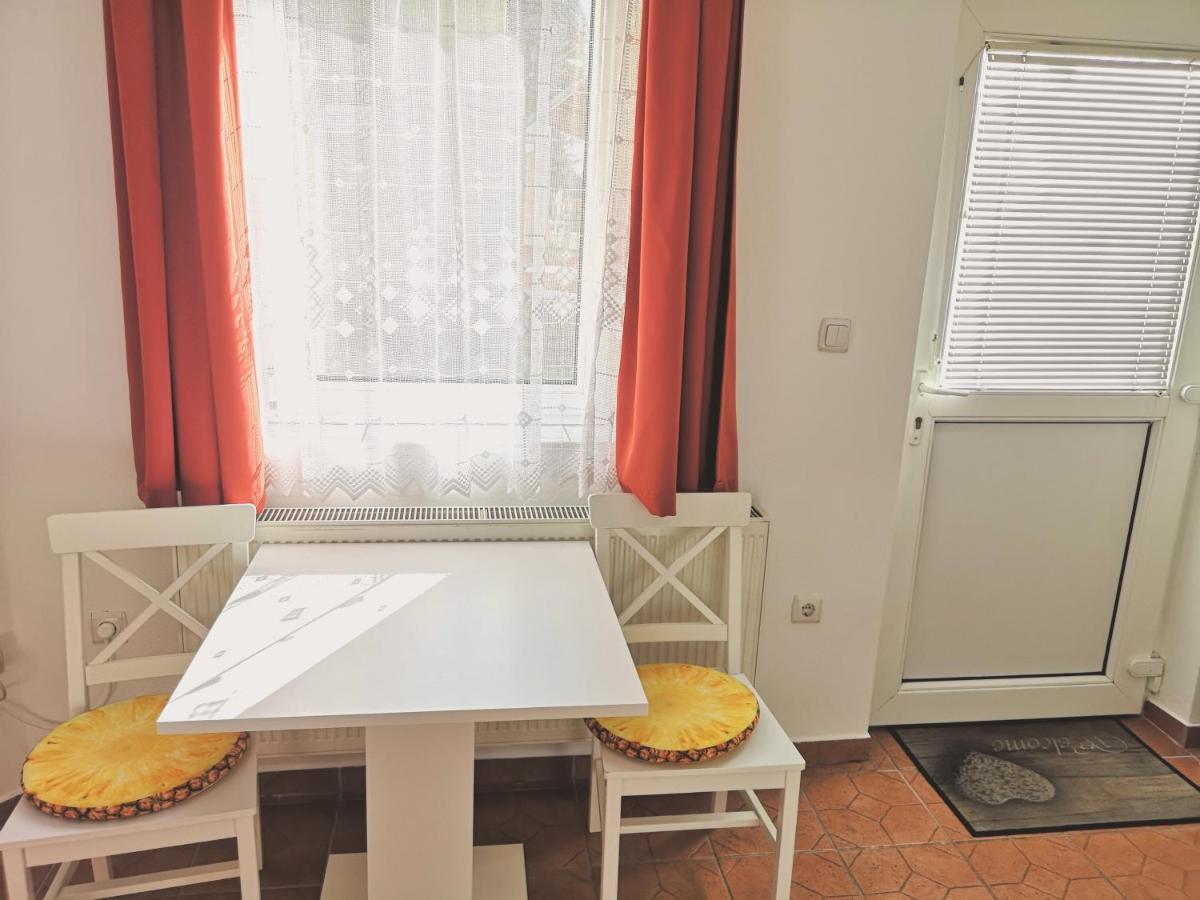 Apartman Kaszas Garden Mosonmagyaróvár Eksteriør bilde