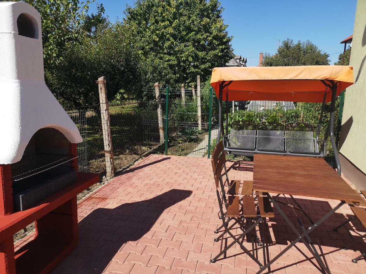 Apartman Kaszas Garden Mosonmagyaróvár Eksteriør bilde